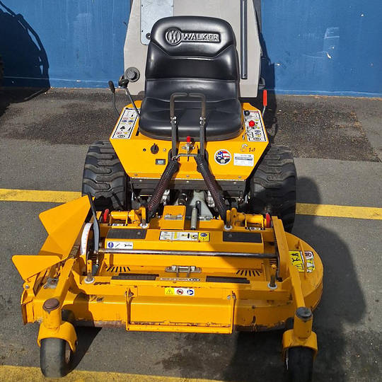 USED 2016 Walker MS18GHS Zero-Turn Mower
